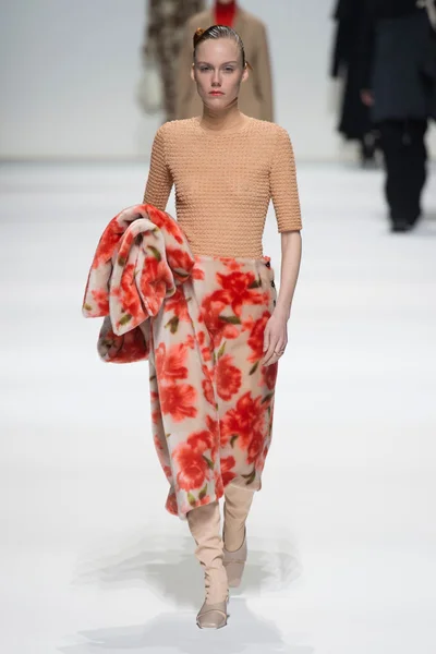 Look 36